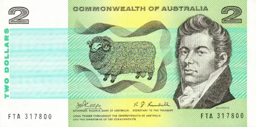 Australian 2 dollar Commonwealth of Australia banknote obverse accepted for exchange