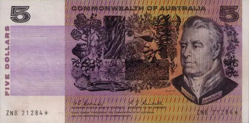 Australian 5 dollar Commonwealth of Australia banknote obverse accepted for exchange