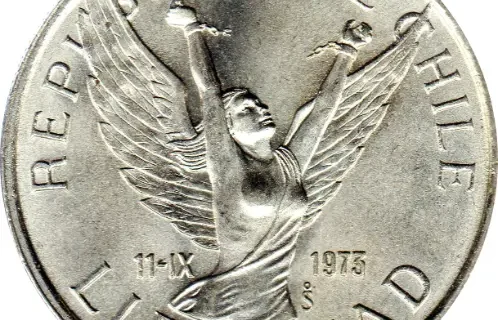 5 Chilean Peso Coin Issued 1976 Front Accepted For Exchange