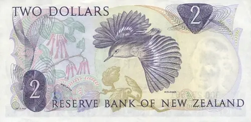 New Zealand 2 Dollar Banknote Front Issued 1967 Accepted For Exchange