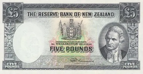 New Zealand 5 Pound Banknote Front Issued 1967 Accepted For Exchange